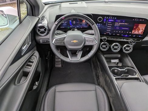 New 2025 Chevrolet Blazer EV LT w/ Super Cruise Package image 26