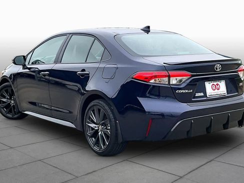 Used 2025 Toyota Corolla SE FWD image 12