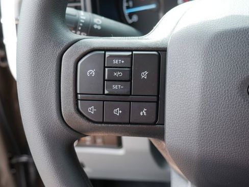 New 2026 Ford F250 XLT w/ FX4 Off-Road Package AWD/4WD image 16