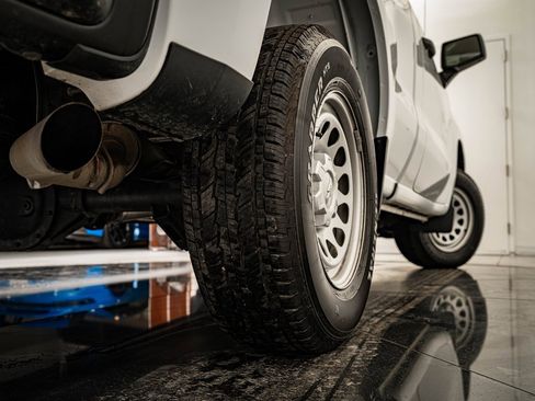 Used 2022 Chevrolet Silverado 1500 W/T w/ WT Value Package image 39