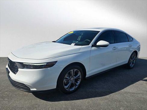 Used 2024 Honda Accord EX image 7