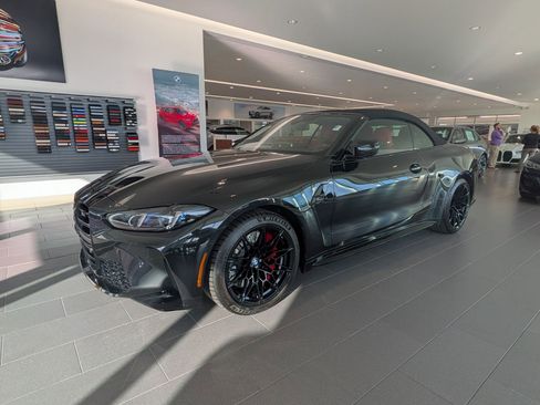Used 2025 BMW M4 xDrive Competition w/ Executive Package image 5