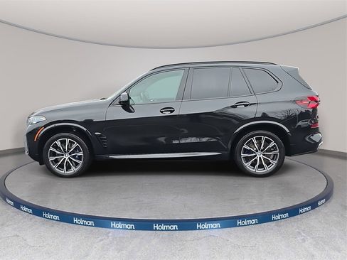 Used 2025 BMW X5 M60i w/ Climate Comfort Package image 9