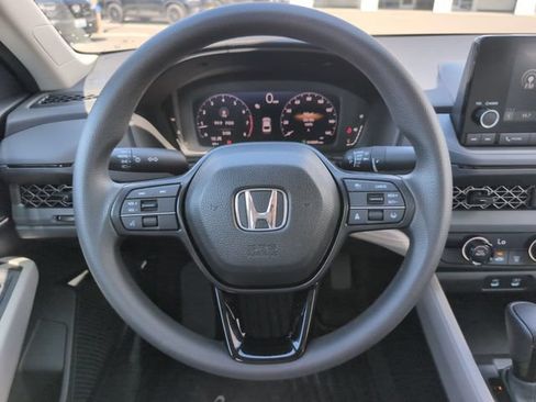 Used 2025 Honda Accord LX image 20