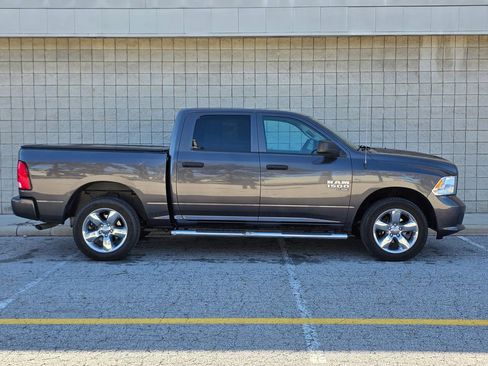 Used 2019 RAM 1500 Express w/ Express Value Package image 7