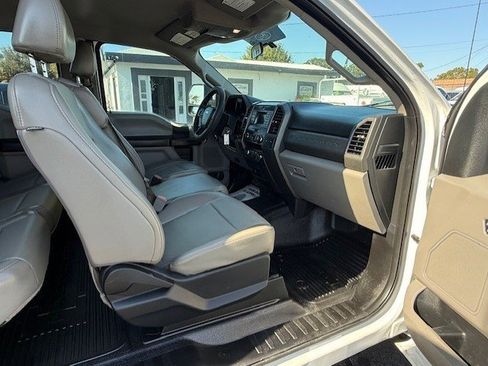 Used 2019 Ford F250 XL w/ XL Value Package image 19