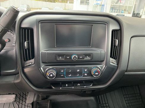 Used 2017 GMC Sierra 1500 4x4 Double Cab w/ Sierra Convenience Package image 15