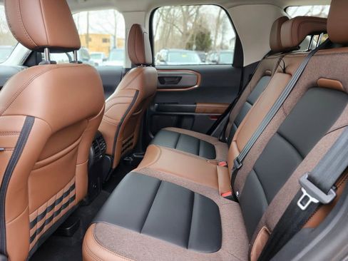 Certified 2025 Ford Bronco Sport Outer Banks w/ Outer Banks Tech Package+ image 16