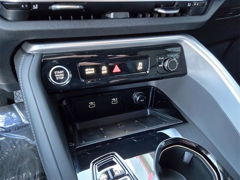 New 2025 Audi Q5 2.0T Premium Plus image 23