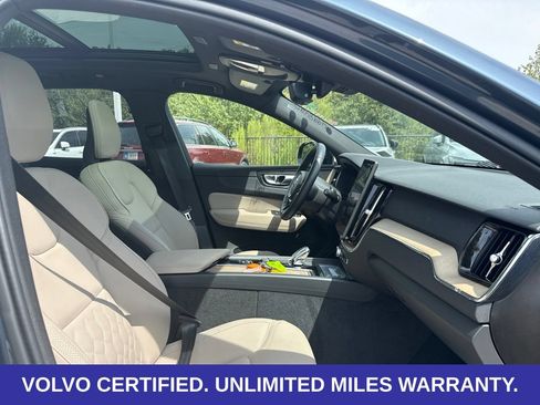 Certified 2026 Volvo XC60 B5 Plus AWD/4WD image 9