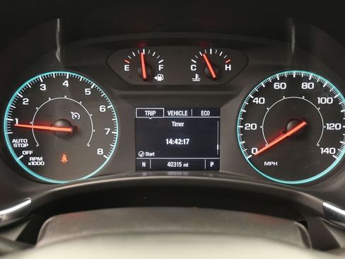 Used 2024 Chevrolet Equinox LS w/ Sport Edition image 24