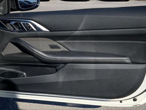 Used 2024 BMW M4 Competition image 23