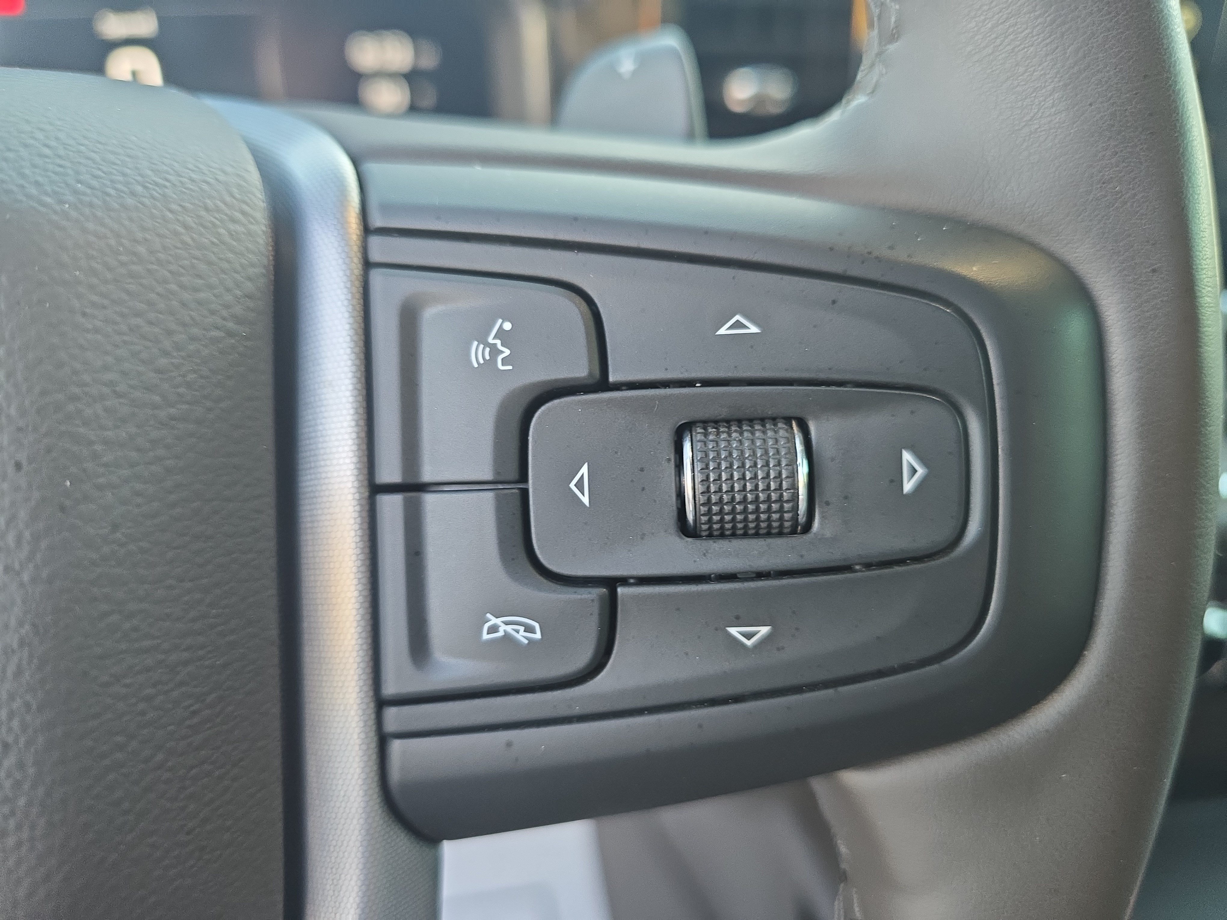 Used 2024 GMC Sierra 1500 SLT w/ SLT Premium Plus Package AWD/4WD image 19