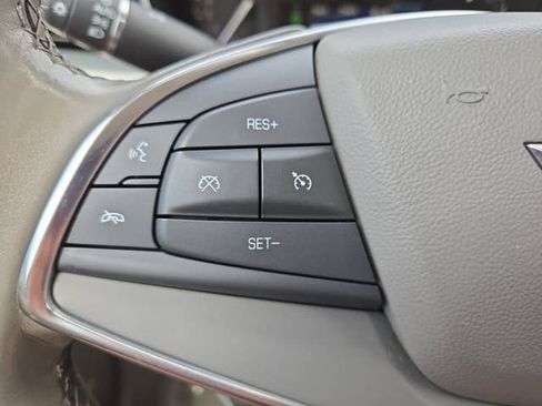 Used 2019 Cadillac XT5 Premium Luxury FWD image 23
