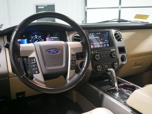 Used 2017 Ford Expedition Limited w/ Equipment Group 301A image 14