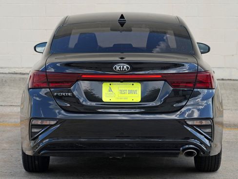 Used 2019 Kia Forte LXS FWD image 42
