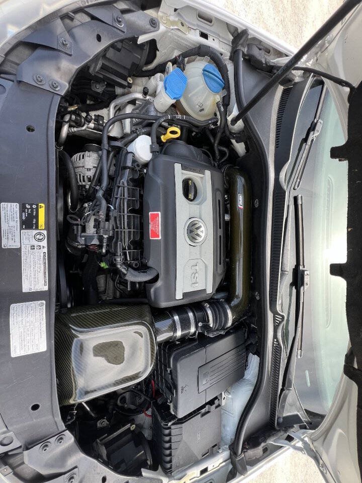 Used 2014 Volkswagen GTI Wolfsburg Edition FWD image 20