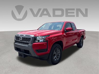 Used 2025 Nissan Frontier SV