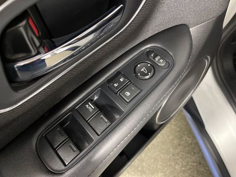 Used 2022 Honda HR-V EX image 18
