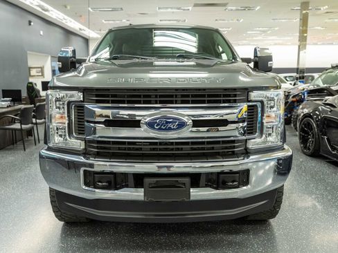 Used 2018 Ford F250 XLT image 3