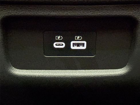 Used 2025 Nissan Pathfinder SL w/ SL Premium Package FWD image 36