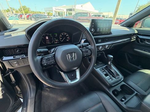 Used 2025 Honda CR-V Sport Touring image 19