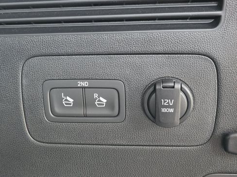 Certified 2025 Kia Sorento SX Prestige AWD/4WD image 16