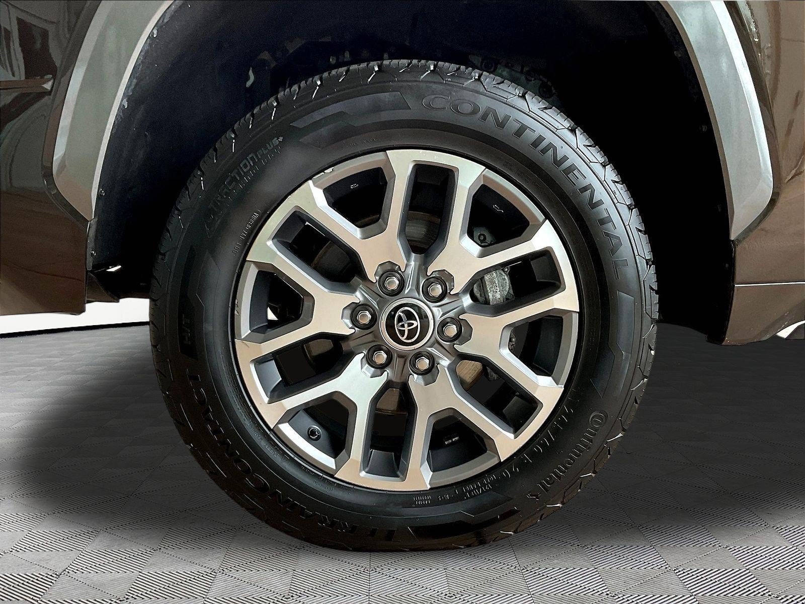 Used 2022 Toyota Tundra 1794 Edition w/ Advanced Package AWD/4WD image 33