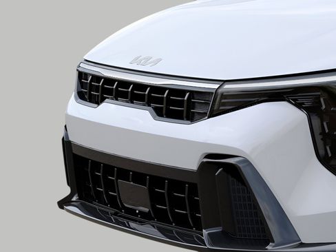 New 2025 Kia K4 GT-Line image 12