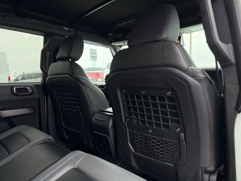 Used 2023 Ford Bronco Black Diamond image 18