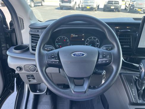 Used 2024 Ford Transit 350 XLT image 12
