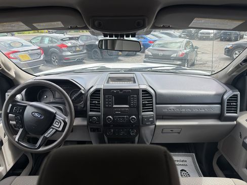 Used 2019 Ford F350 XLT w/ XLT Value Package AWD/4WD image 17