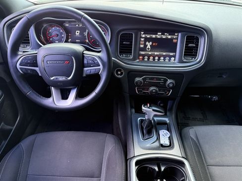 Used 2018 Dodge Charger SXT Plus RWD image 20