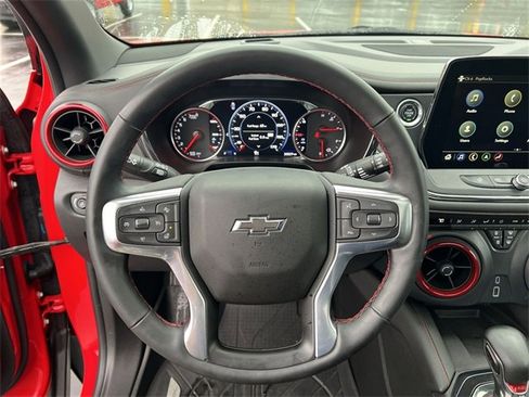 Certified 2024 Chevrolet Blazer RS w/ Driver Confidence II Package image 11