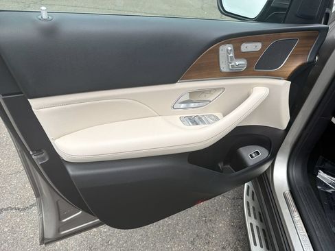 Used 2021 Mercedes-Benz GLE 350 4MATIC image 13