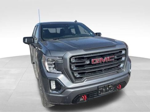 Used 2021 GMC Sierra 1500 AT4 w/ AT4 Premium Package AWD/4WD image 4
