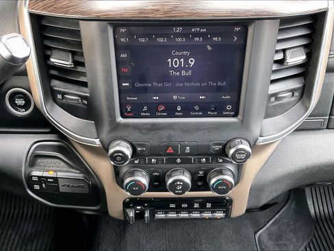 Used 2019 RAM 2500 Laramie image 10