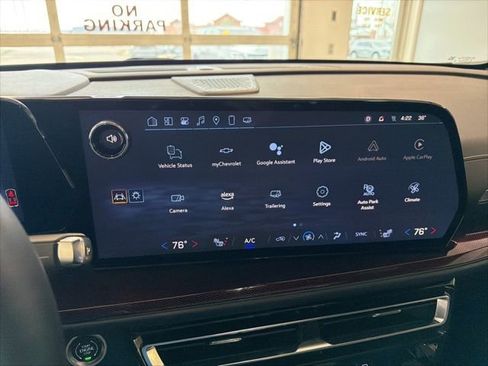 Used 2025 Chevrolet Traverse Z71 w/ Enhanced Driving Package AWD/4WD image 28