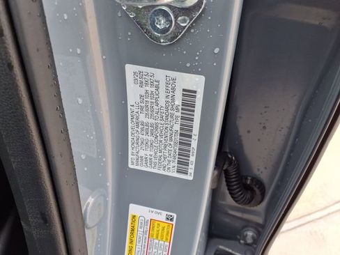 Used 2025 Honda CR-V EX-L image 34