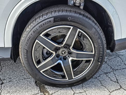 New 2025 Mercedes-Benz GLC 300 4MATIC image 10