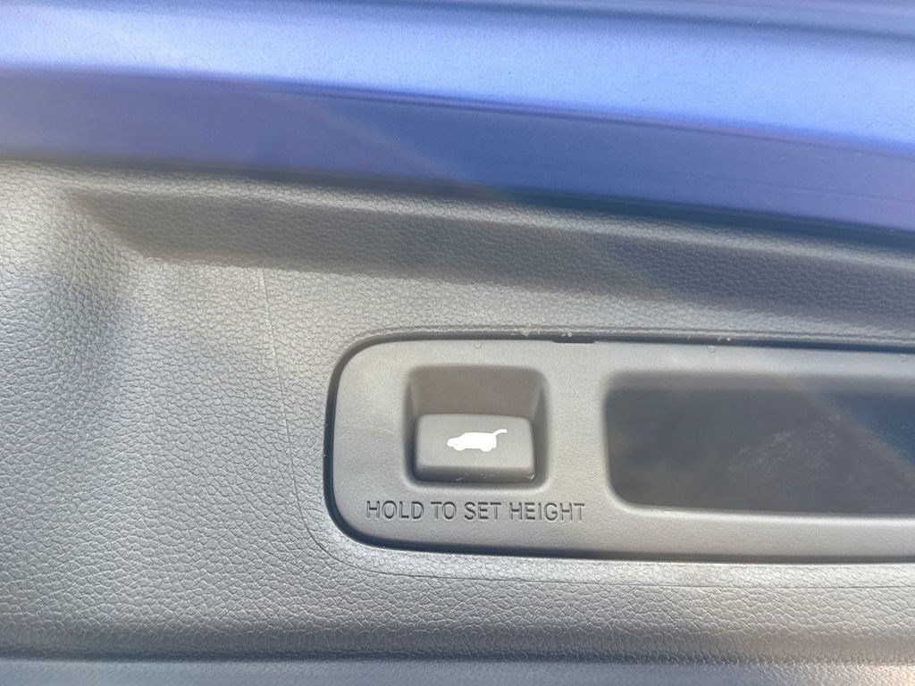 Certified 2025 Honda CR-V EX-L image 17