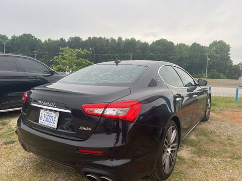 Used 2018 Maserati Ghibli S GranSport Q4 AWD/4WD image 11