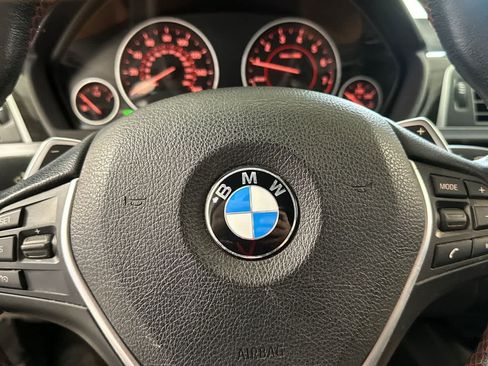 Used 2017 BMW 330i Sedan RWD image 22