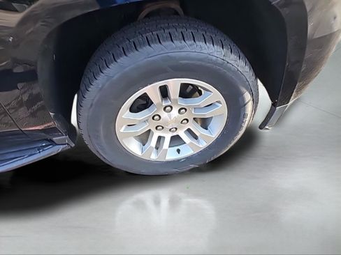 Used 2020 Chevrolet Tahoe LT image 16