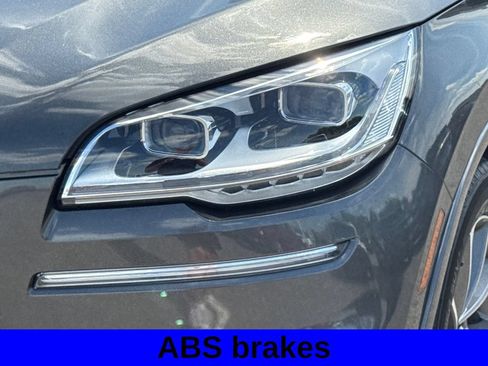 Used 2020 Lincoln Aviator Grand Touring w/ Equipment Group 301A AWD/4WD image 17