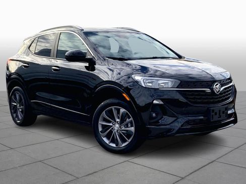 Used 2023 Buick Encore GX Select w/ Sport Touring Package image 2