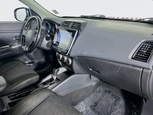 Used 2021 Mitsubishi Outlander Sport SE FWD image 37