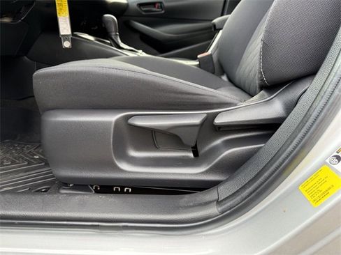 Certified 2024 Toyota Corolla LE image 57