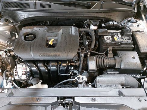 Used 2023 Kia Forte LXS w/ LXS Technology Package image 28