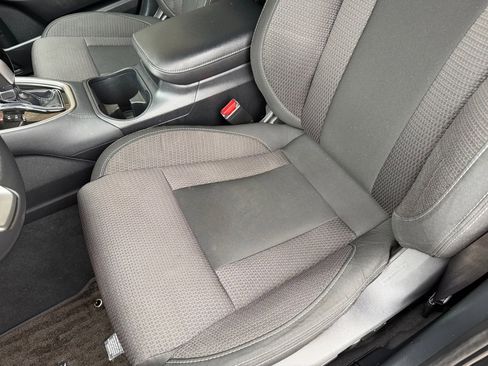 Used 2023 Subaru Outback Premium AWD/4WD image 14